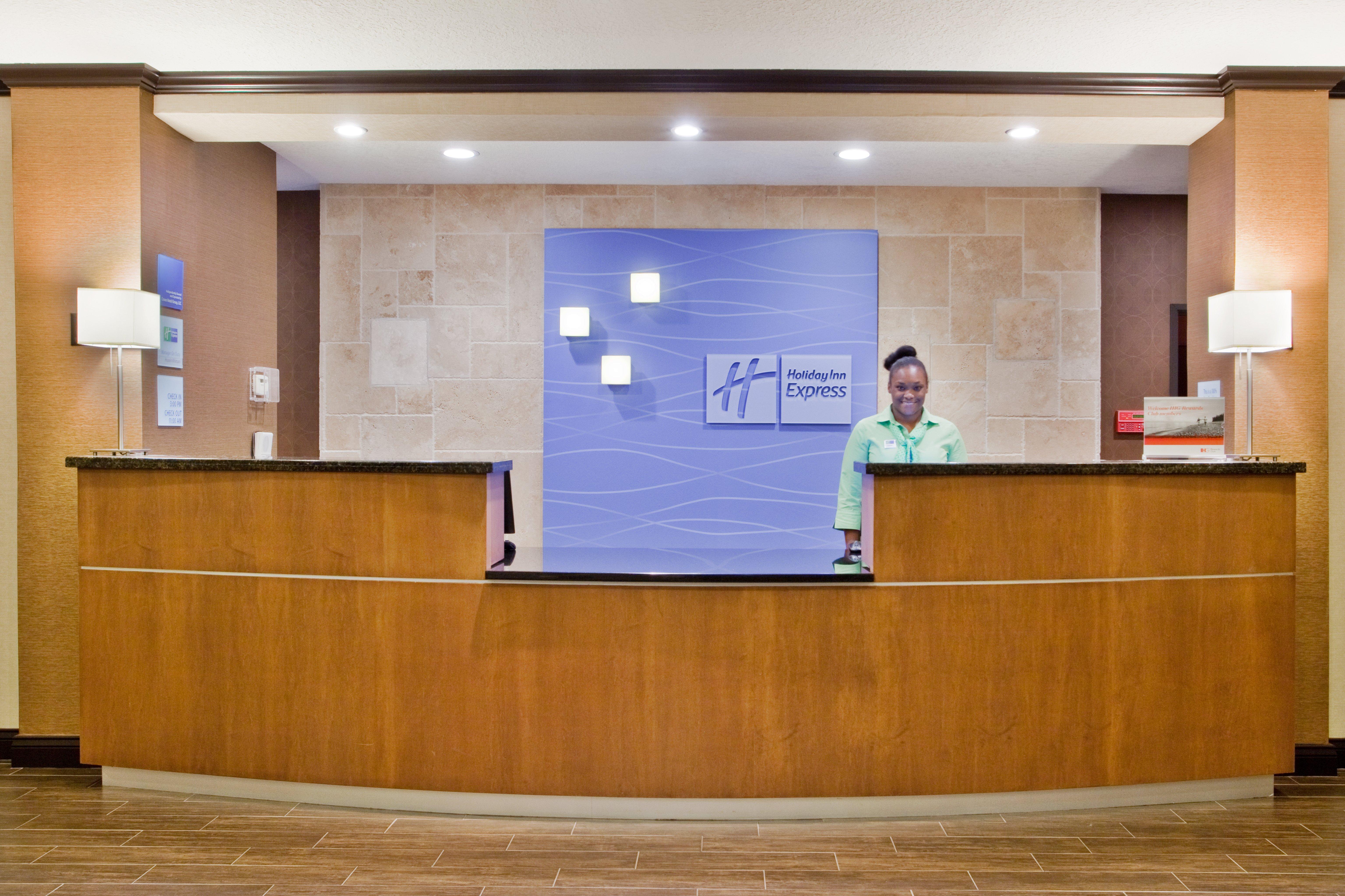Holiday Inn Express & Suites Buford Ne - Lake Lanier By Ihg Exterior photo